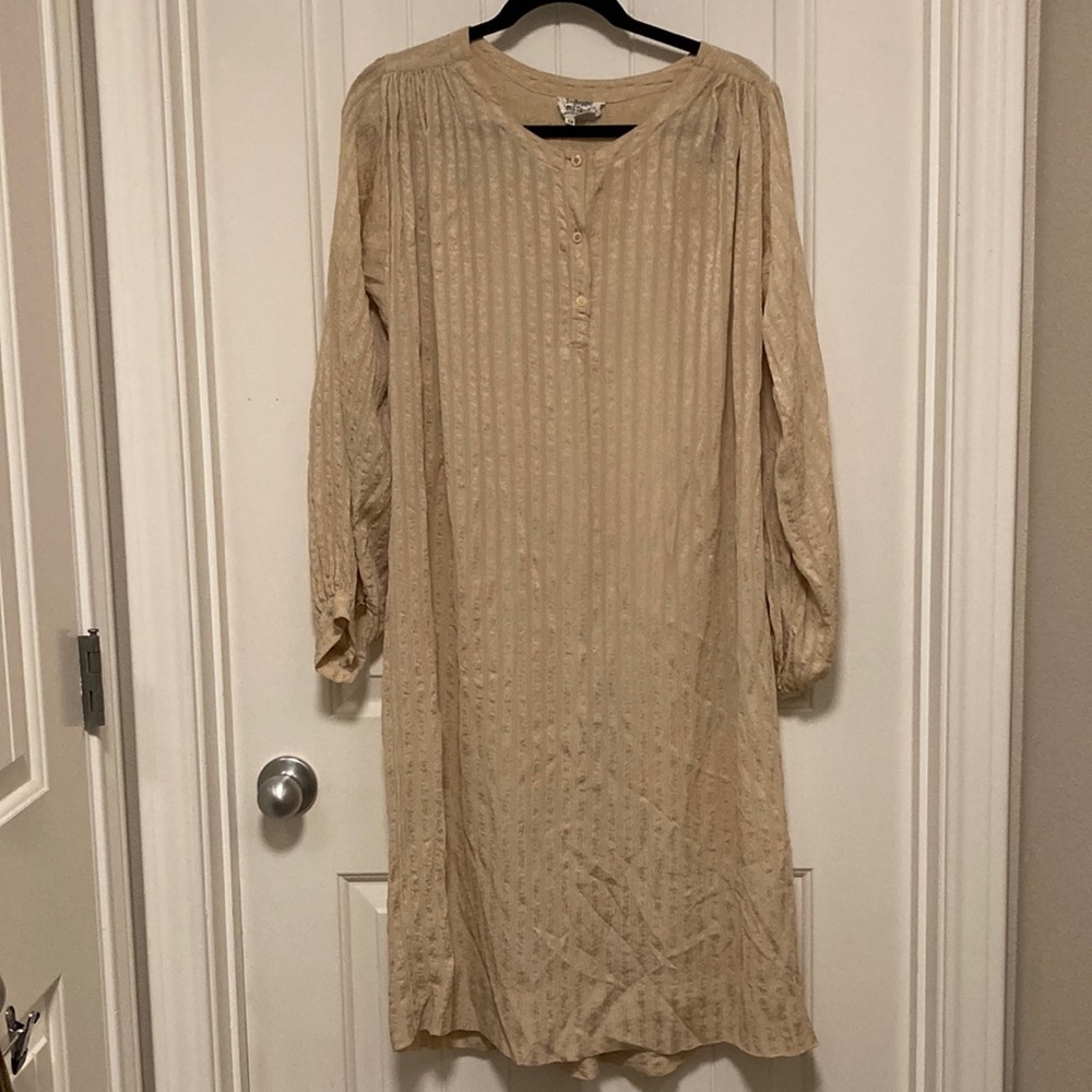 Vintage 80s silk Soo Yung Lee dress from Hong Kong